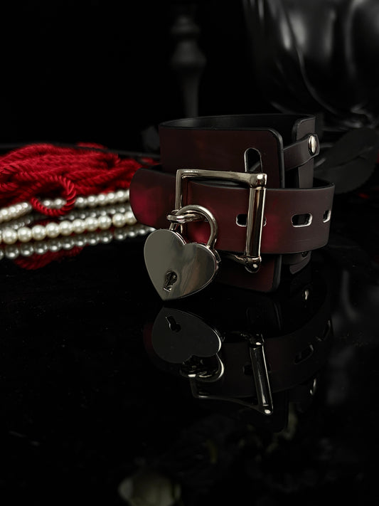 EVERGLIMP-Color-Changing Leather Bracelet – Black to Red