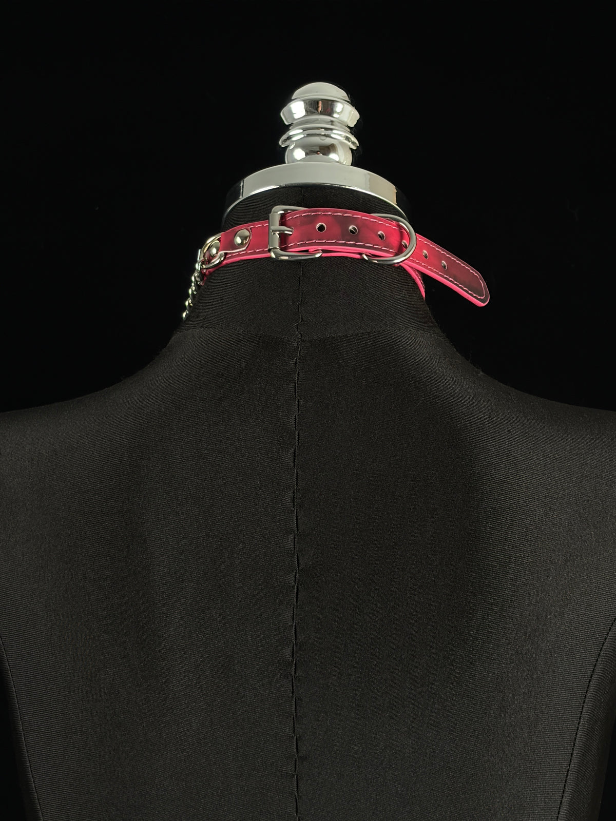 EVERGLIMP — Puppy Pendant Color-Changing Leather Choker - "PUPPY" -Black to Red