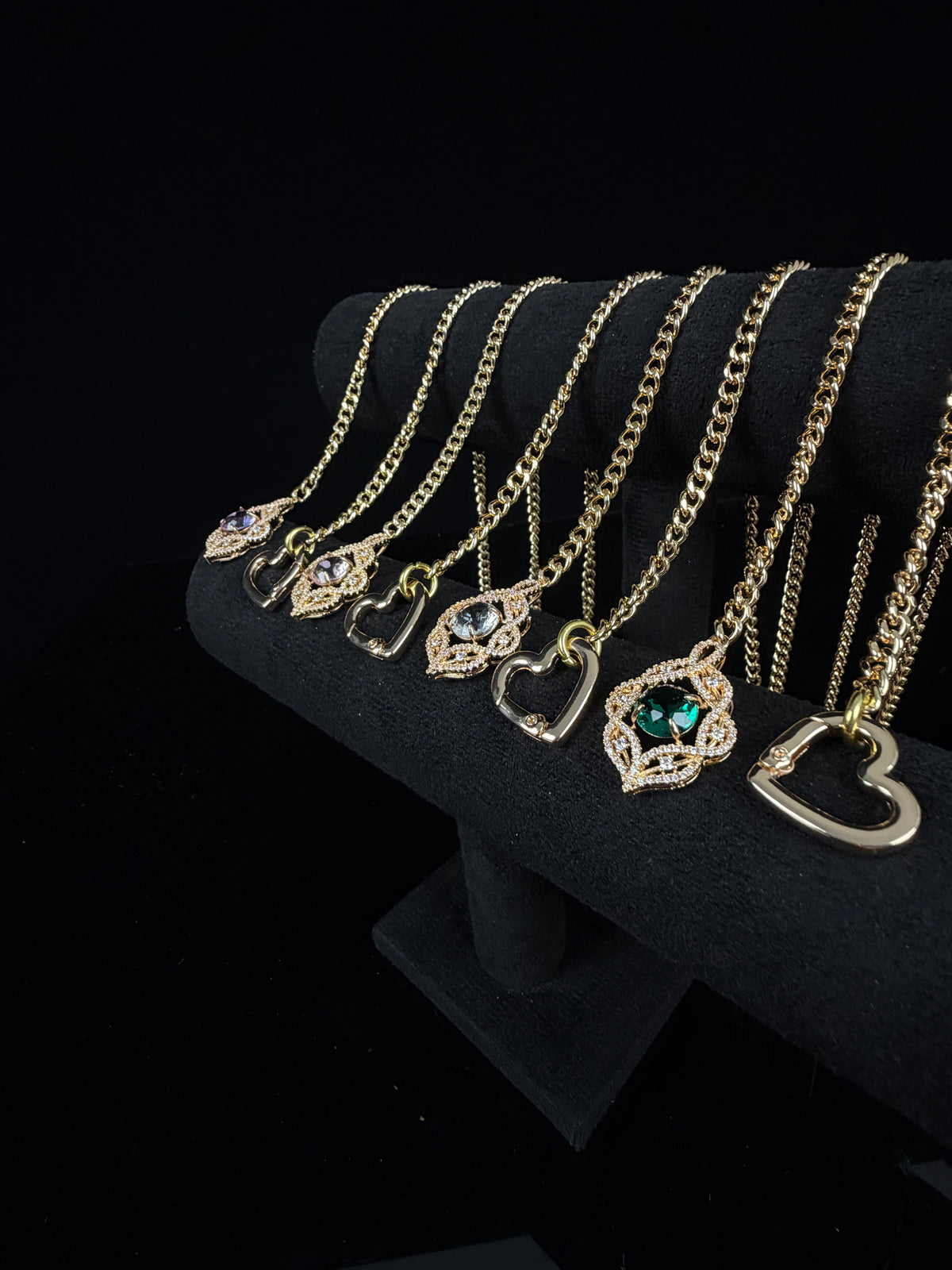 EVERGLIMP-Hollow Rhinestone Pendant Necklace
