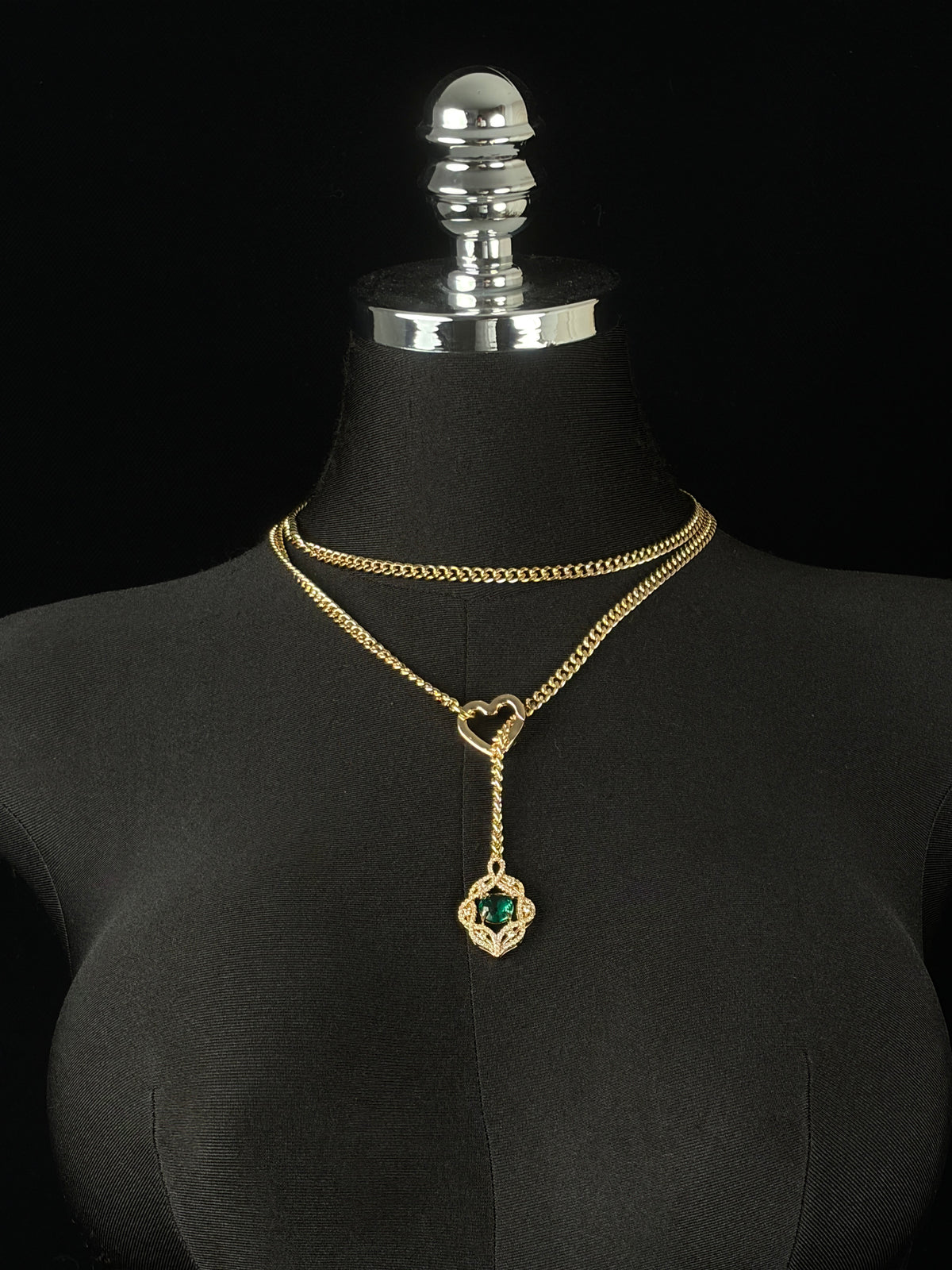 EVERGLIMP-Hollow Rhinestone Pendant Necklace
