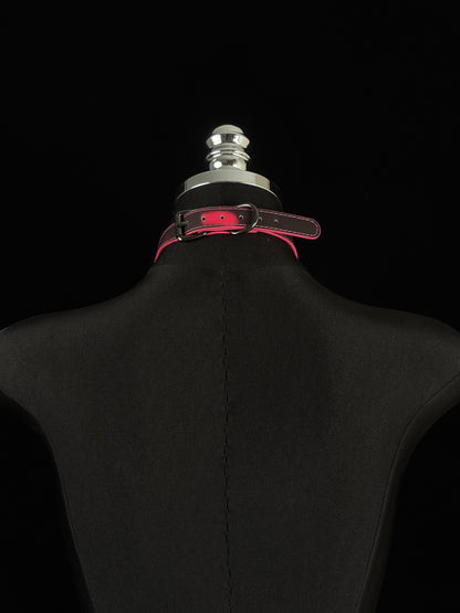 EVERGLIMP — Good Girl Thermochromic Black-to-Red Leather Y-Necklace