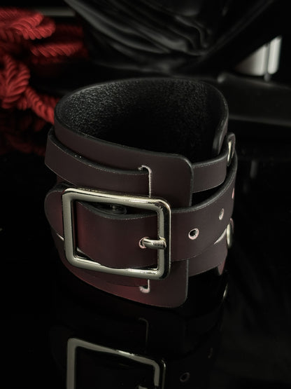 EVERGLIMP-Color-Changing Leather Bracelet – Black to Red