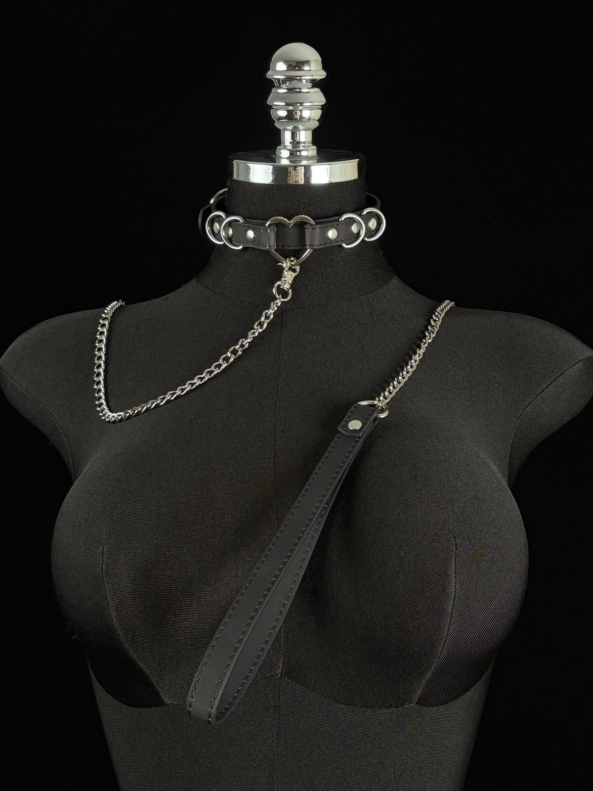 EVERGLIMP — Silver Heart Color-Changing Leather Choker Set -Black to Rainbow
