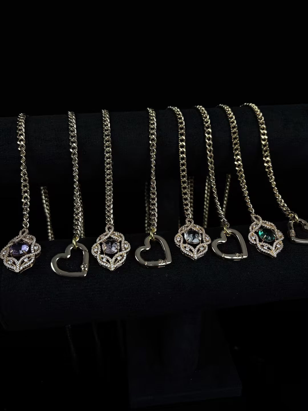 EVERGLIMP-Hollow Rhinestone Pendant Necklace