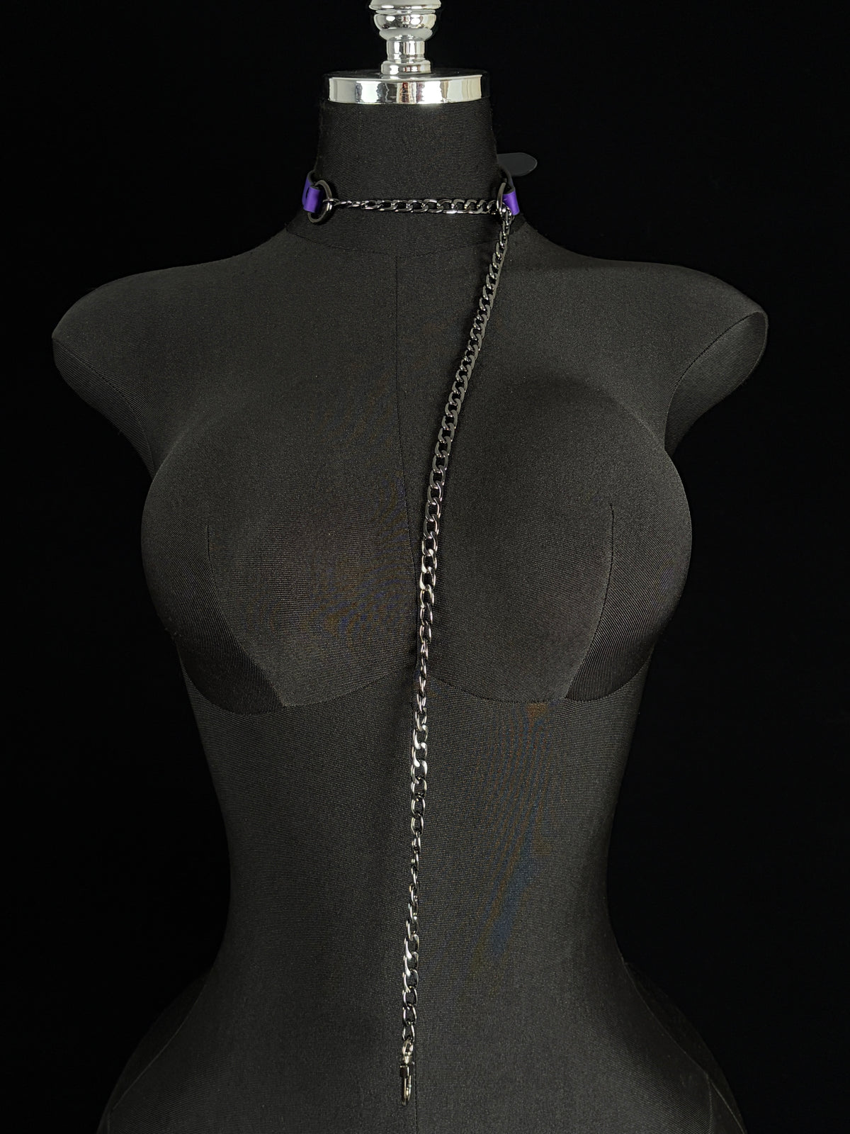 EVERGLIMP — Triple-Layer Color-Changing Leather Choker
