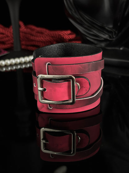 EVERGLIMP-Color-Changing Leather Bracelet – Black to Red