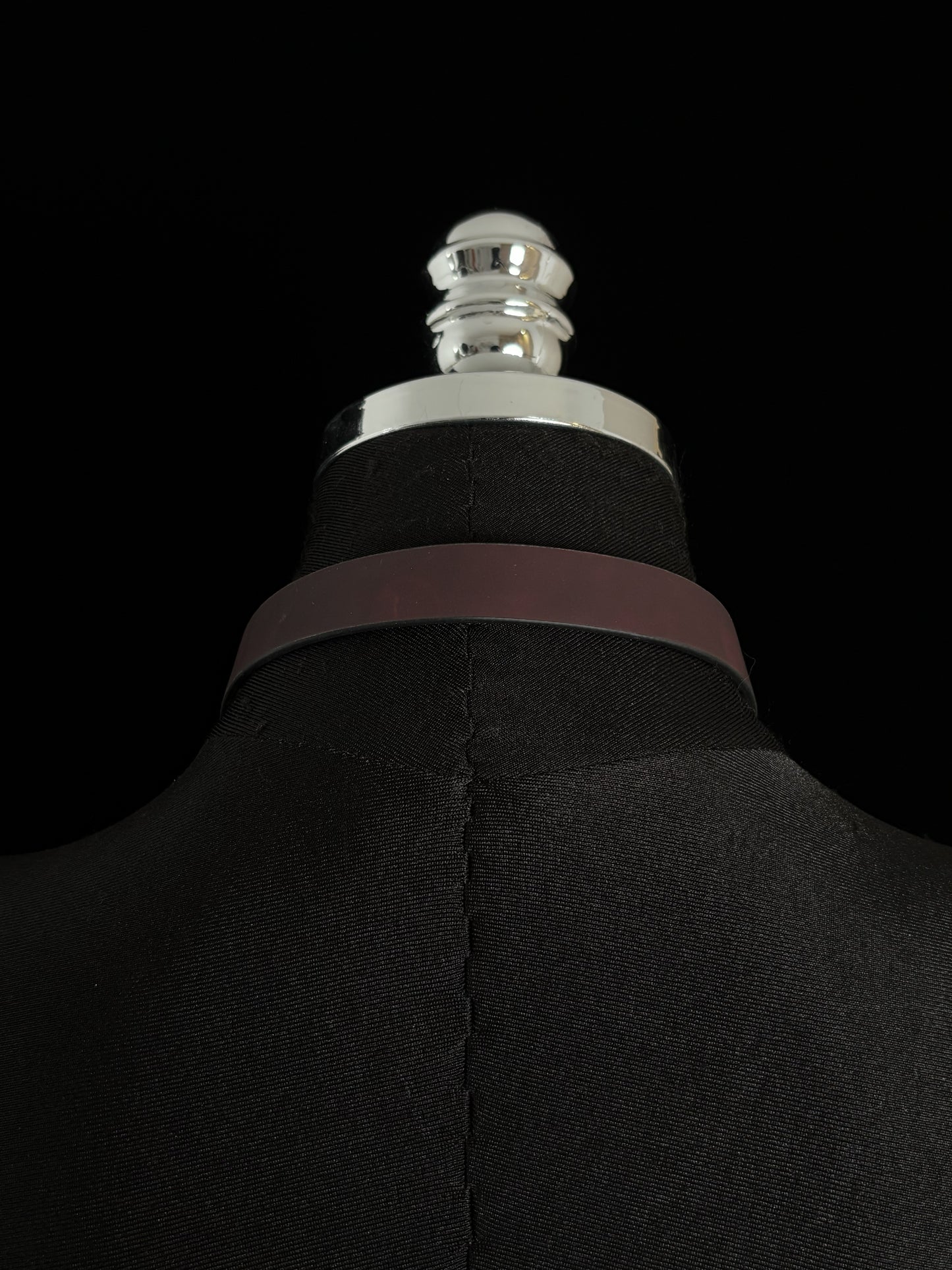 EVERGLIMP-Triple-Layer Choker-Black to Red