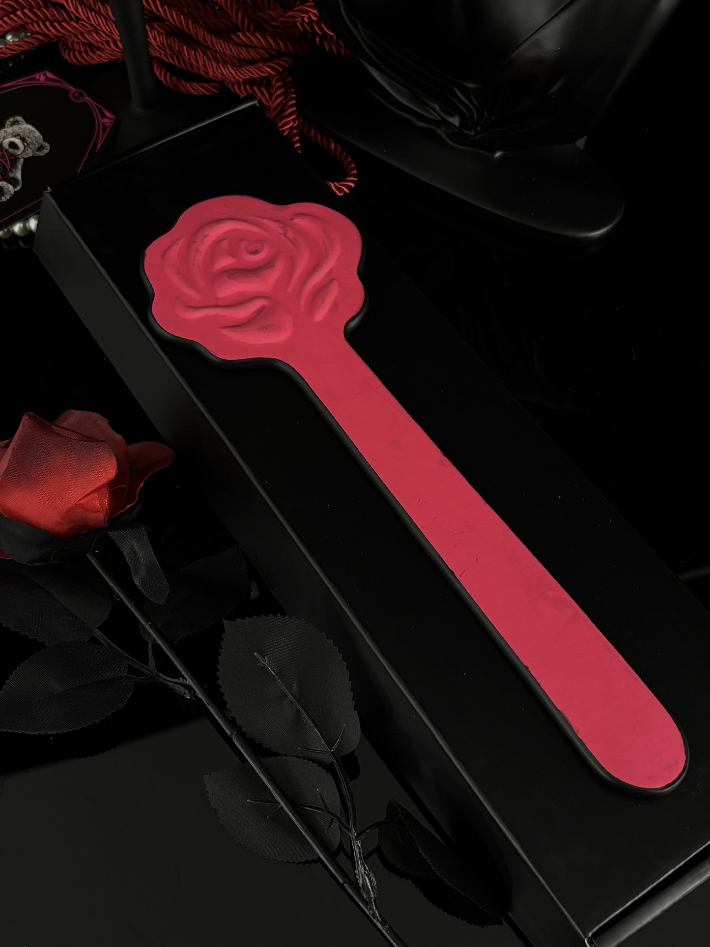 EVERGLIMP-Rose Color-Changin Black to Red