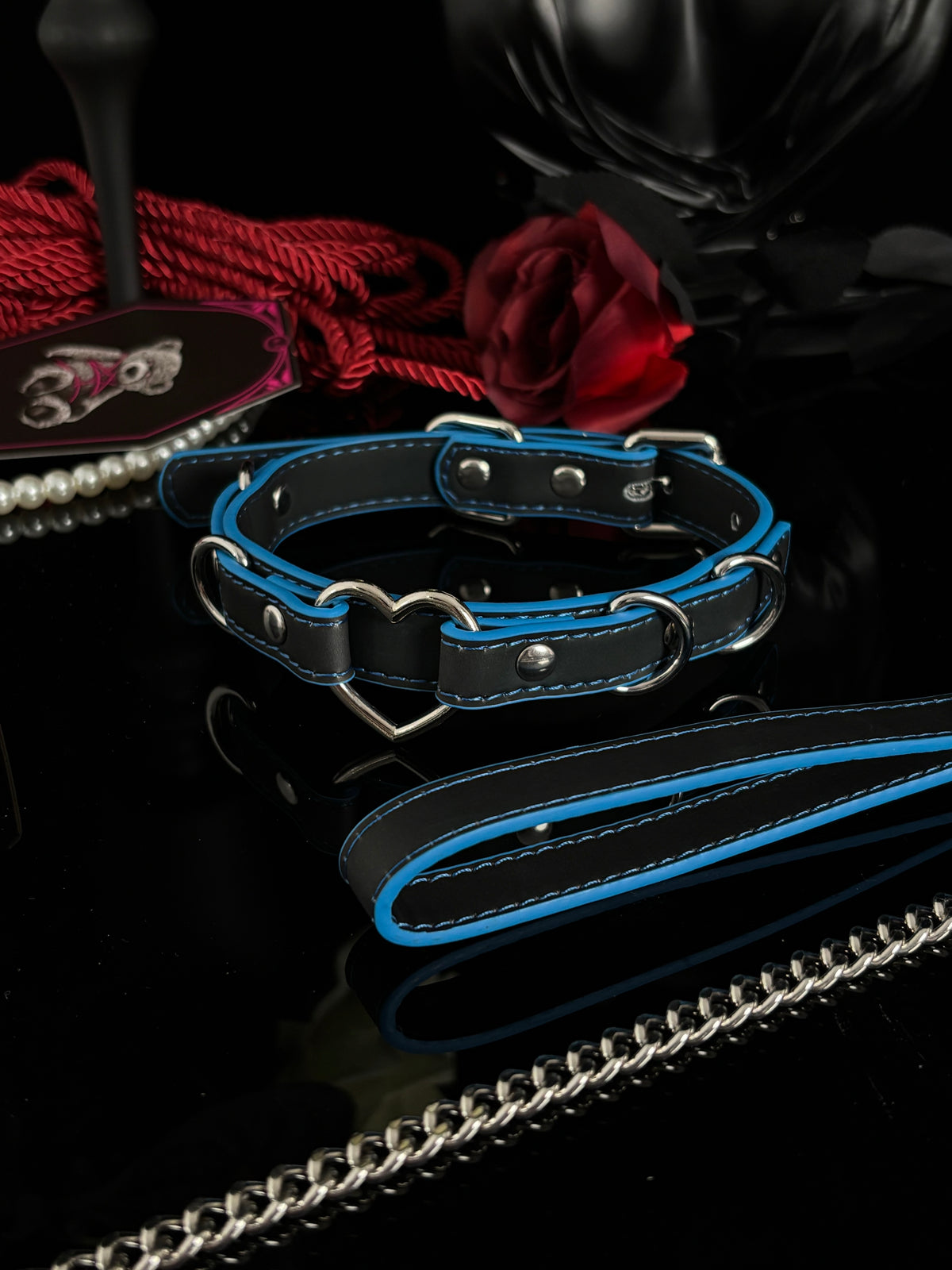 EVERGLIMP — Heart -Changing Black to  Blue