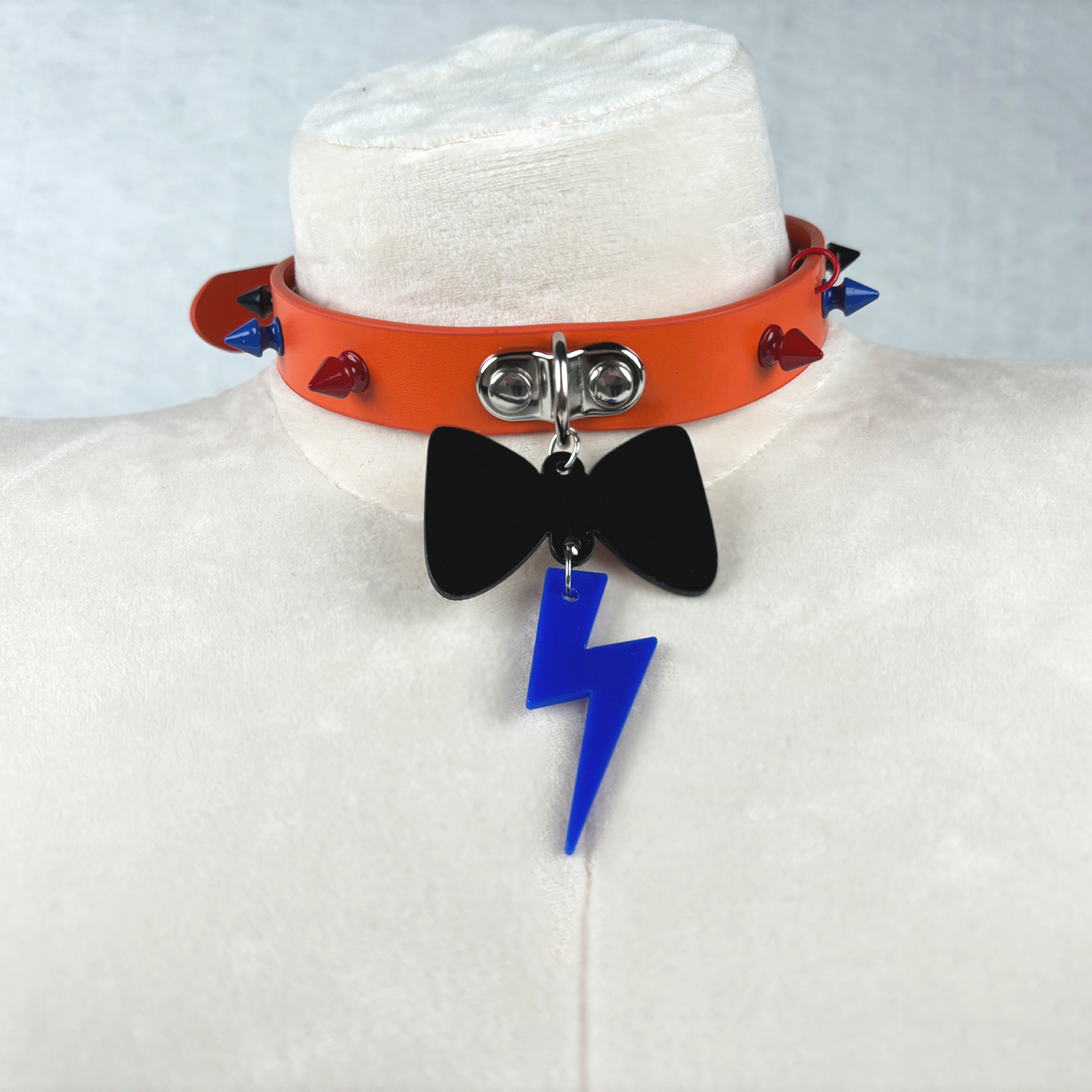 GLAMROCK FREDDY INSPIRED CHOKER