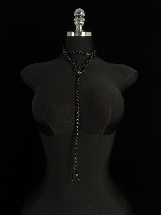 EVERGLIMP — Thermochromic Black-to-Blue Leather Y-Necklace