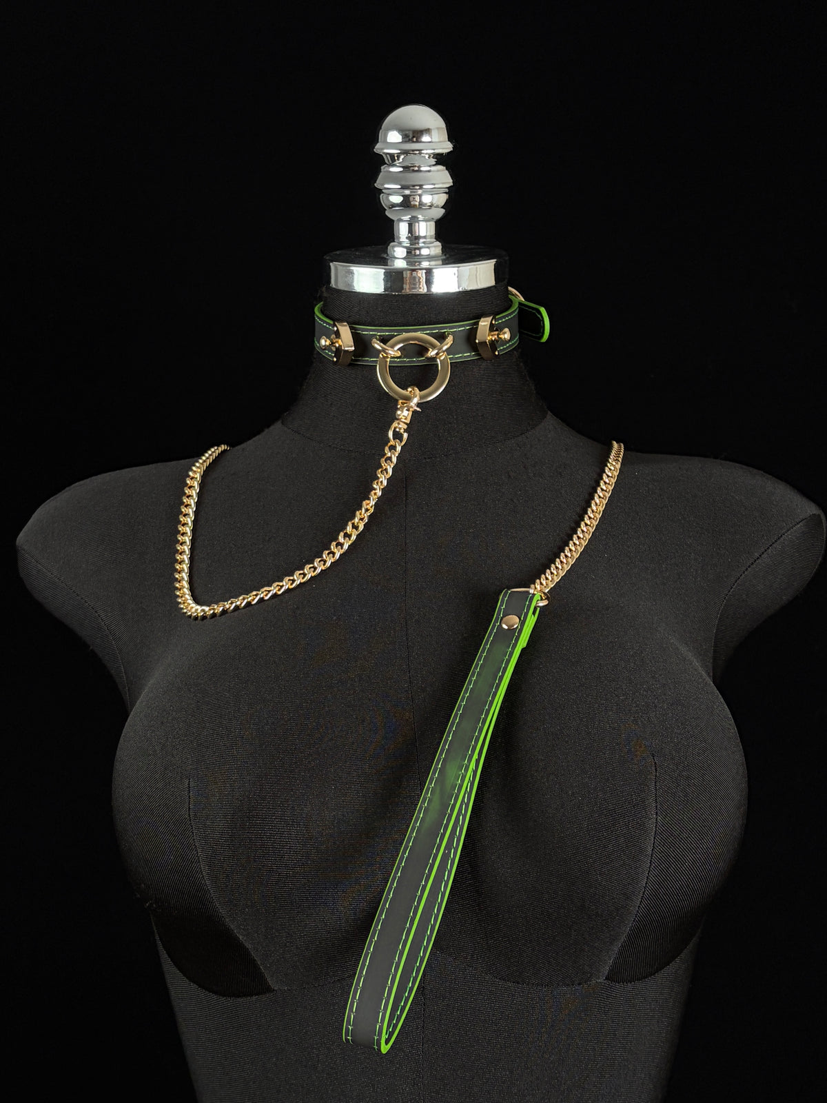 EVERGLIMP — Gold-Tone Ring Color-Changing Leather Choker Set (Black to Green)
