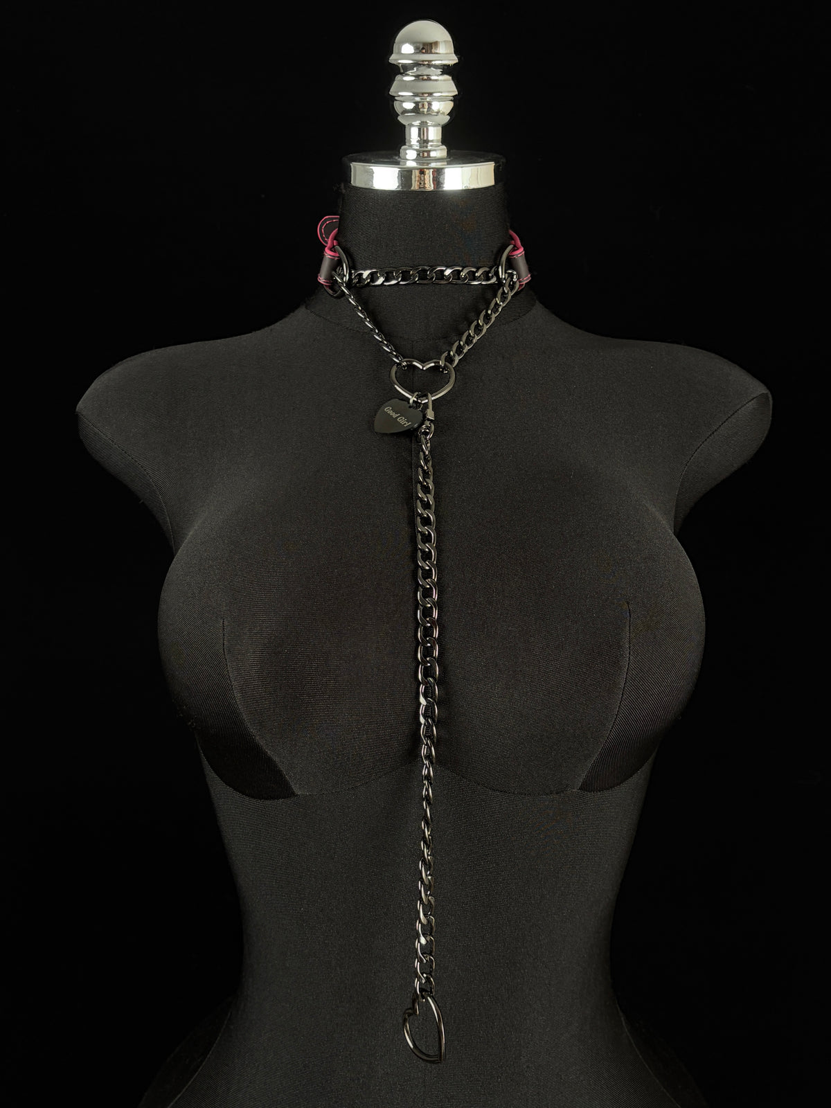 EVERGLIMP — Good Girl Thermochromic Black-to-Red Leather Y-Necklace