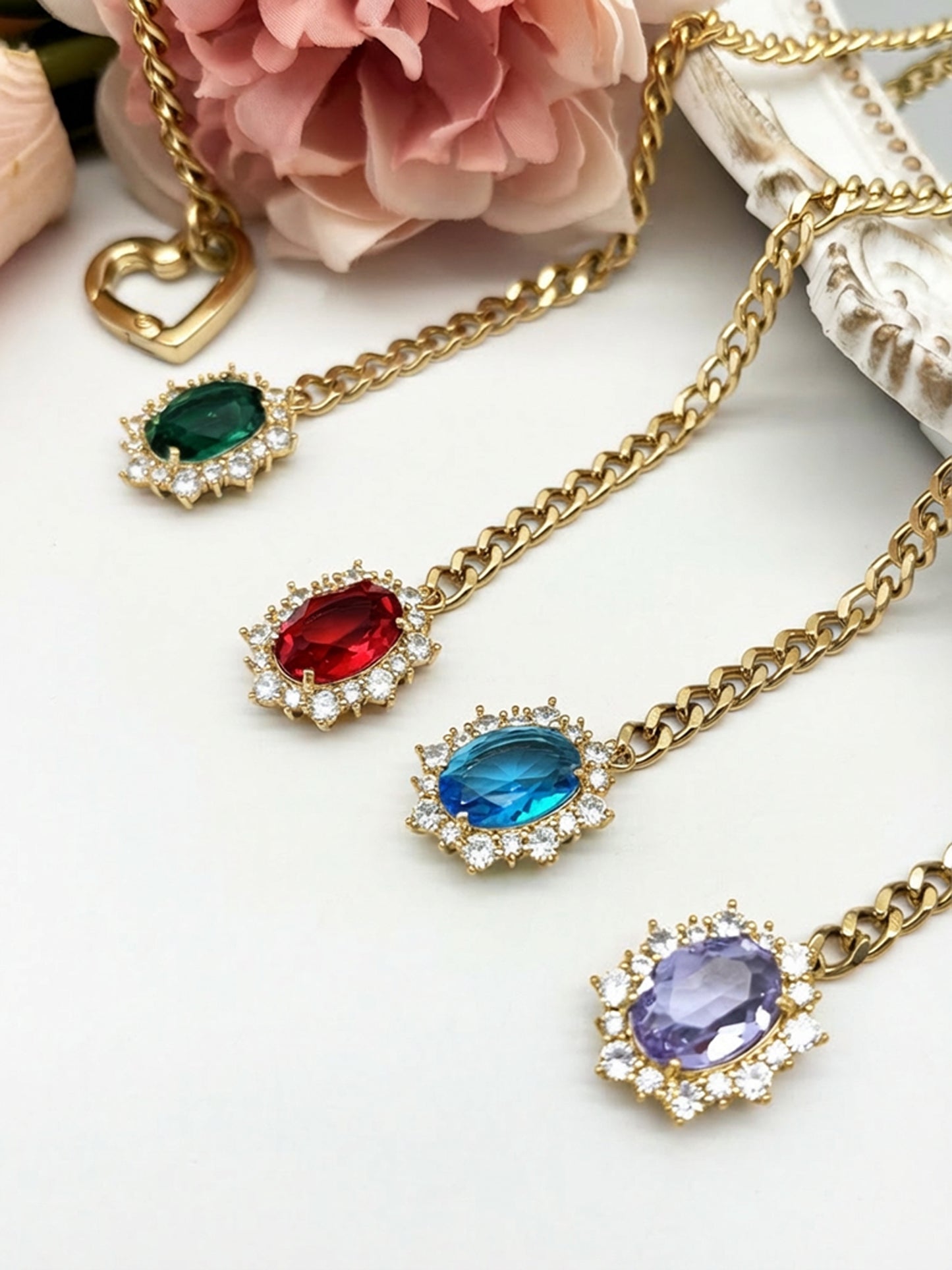 EVERGLIMP — Rhinestone Pendant Necklace