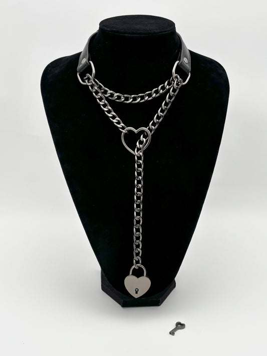 EVERGLIMP — Necklace With Key