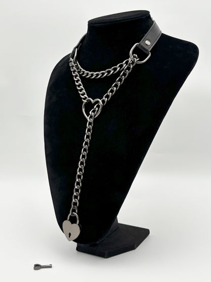 EVERGLIMP — Necklace With Key