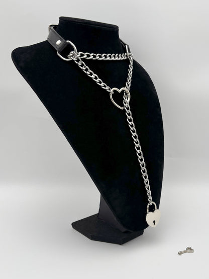 EVERGLIMP — Necklace With Key