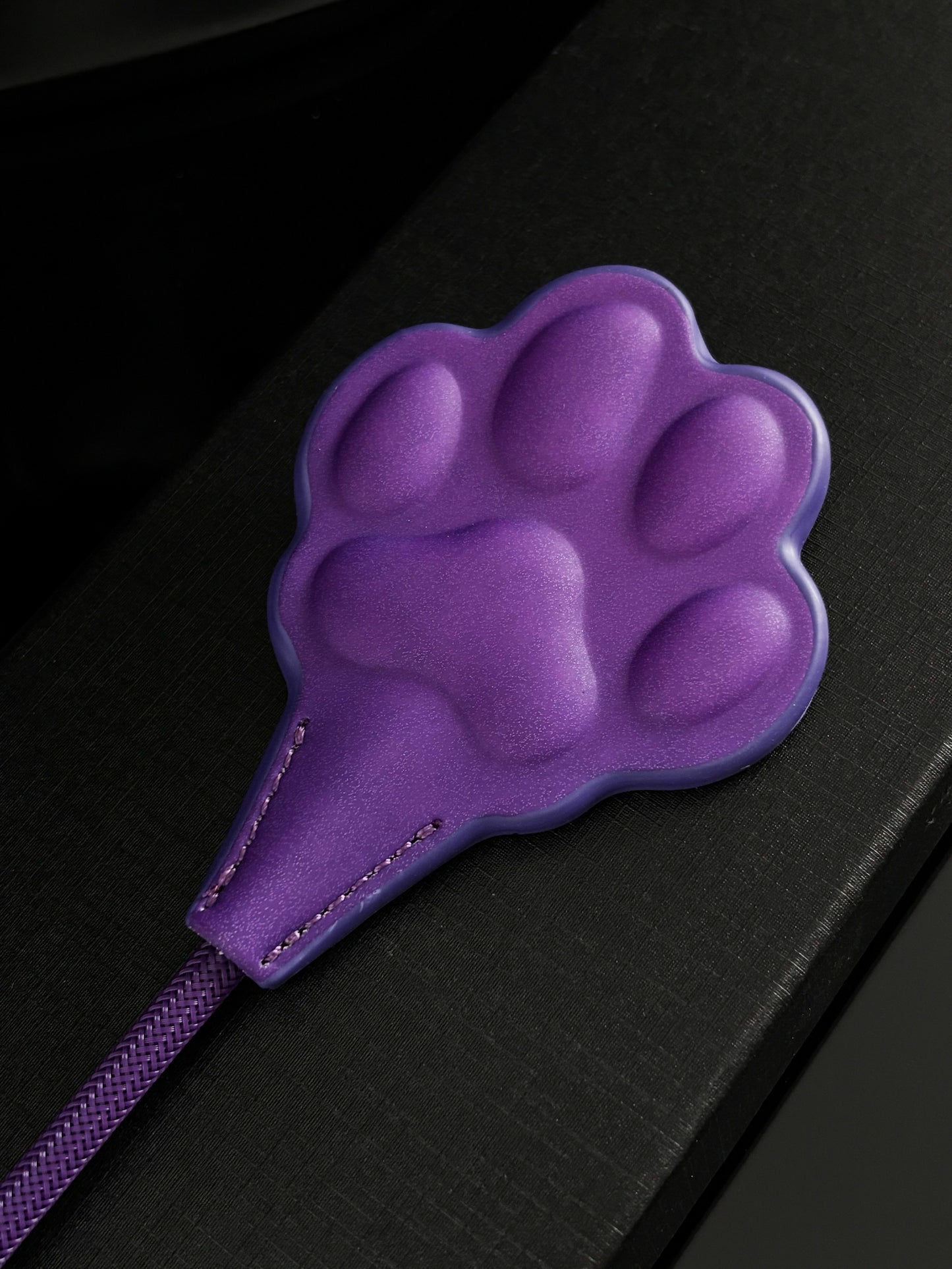 EVERGLIMP-Cat Paw  Purple to Pink