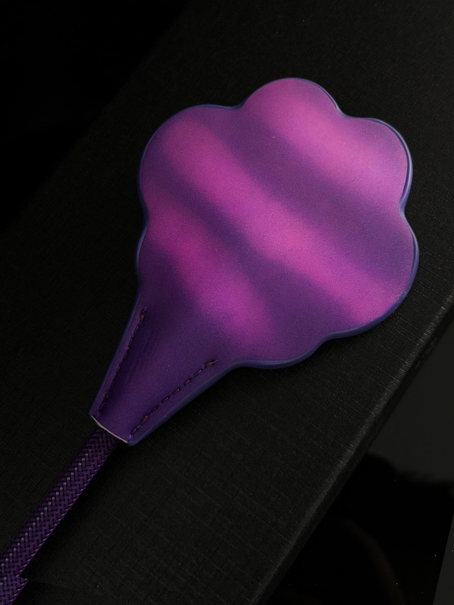EVERGLIMP-Cat Paw  Purple to Pink