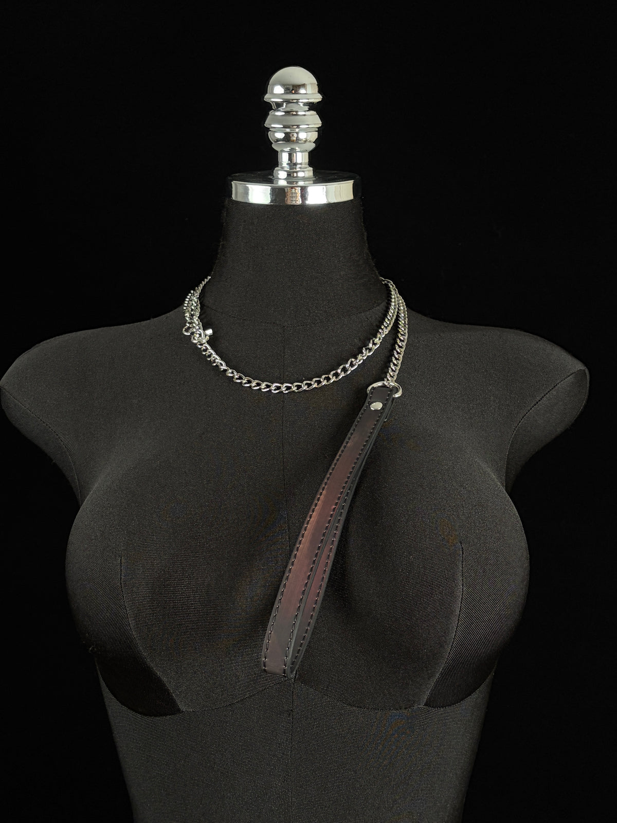 EVERGLIMP — Silver Heart Color-Changing Leather Choker Set -Black to Rainbow