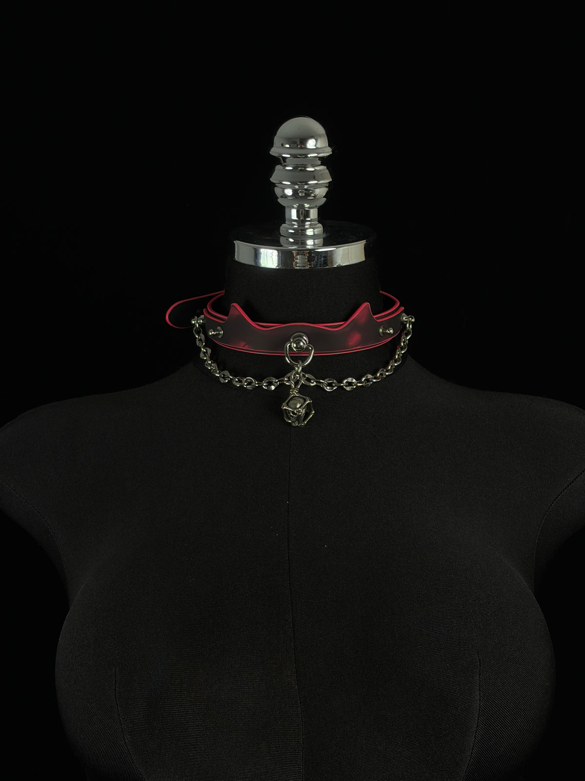 EVERGLIMP — Skull Color-Changing Black to Red