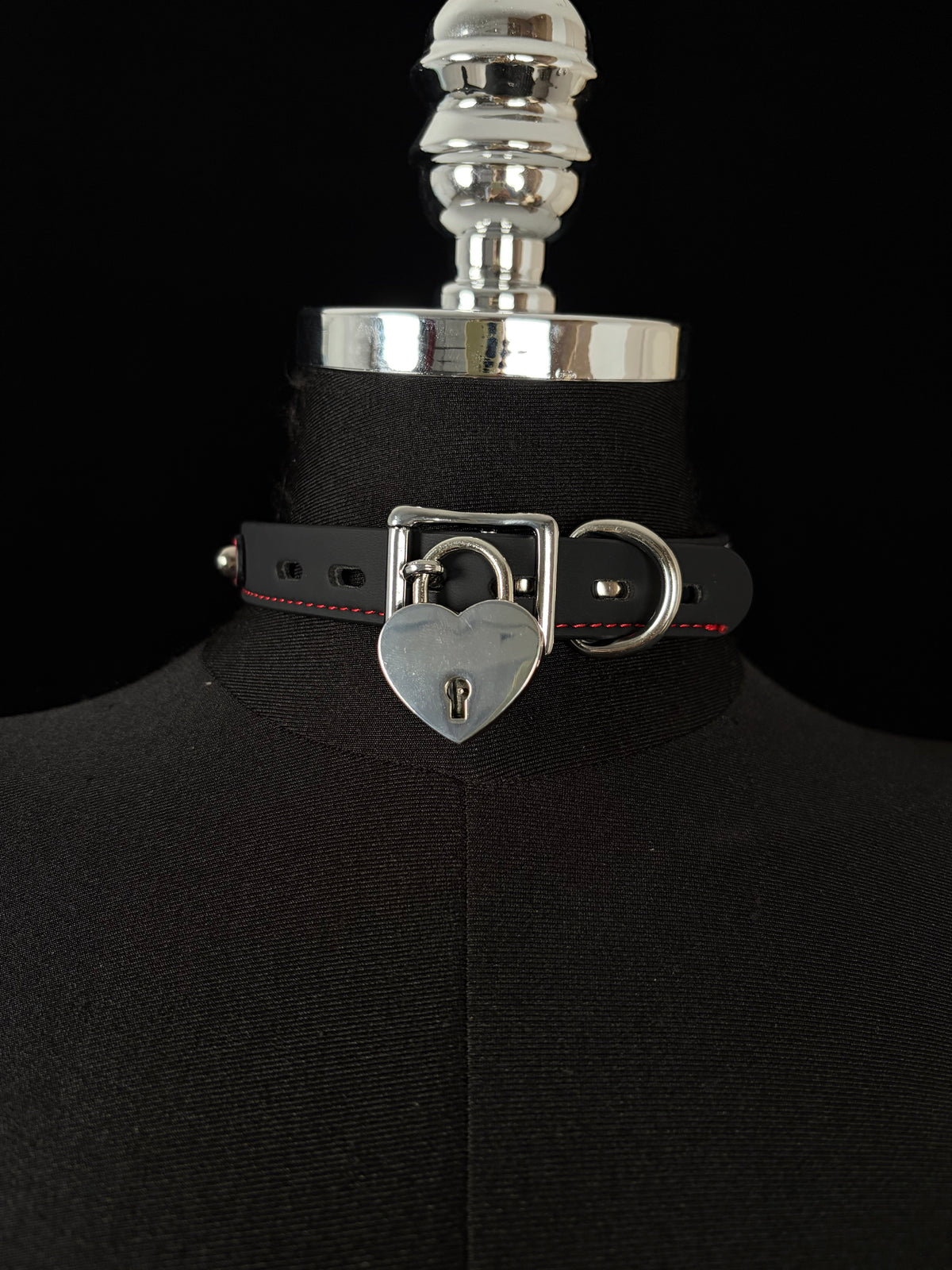 EVERGLIMP —  Thermochromic ChokerBlack to Red