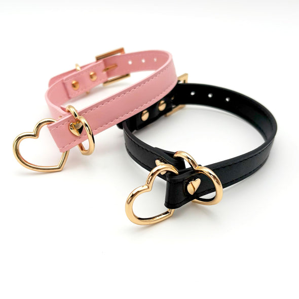 Pulling Heart Choker